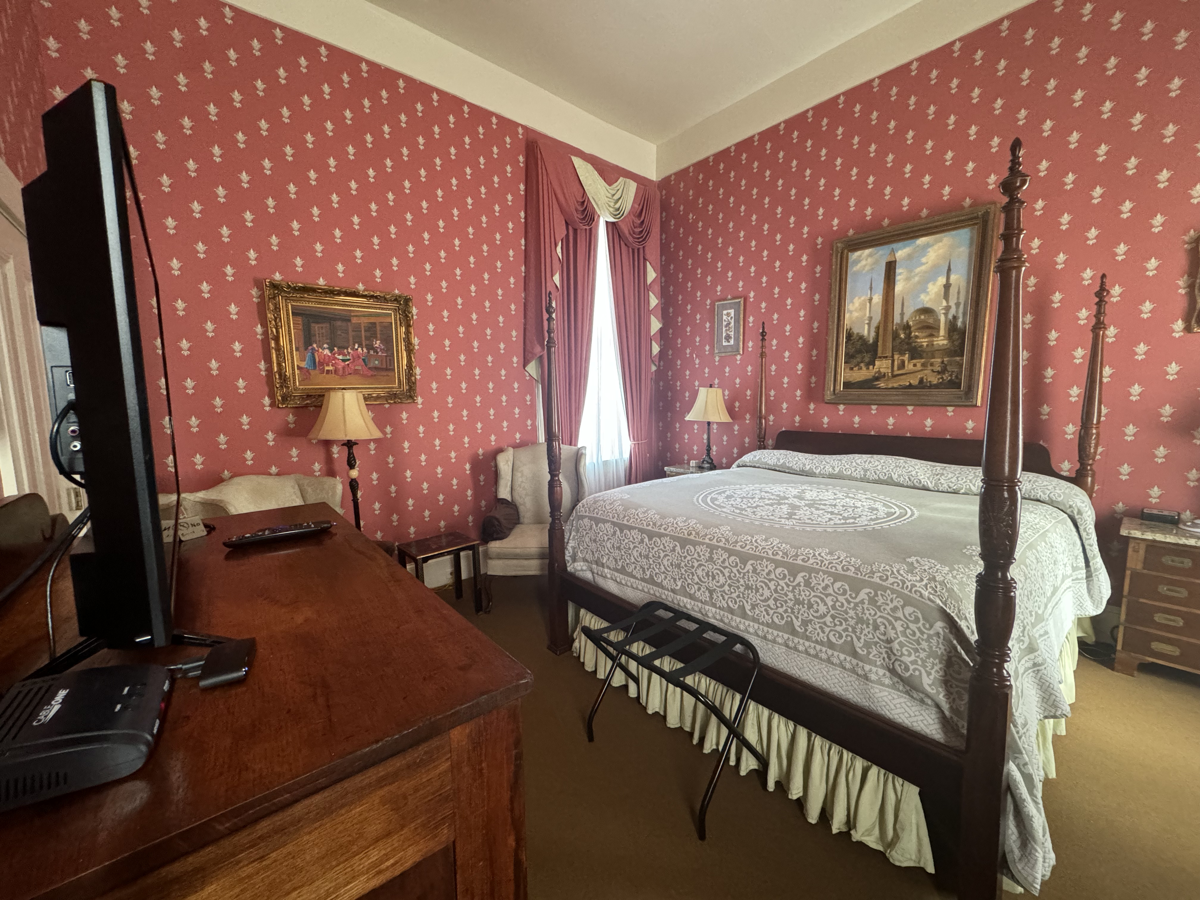 Interior of The Walworth Suite