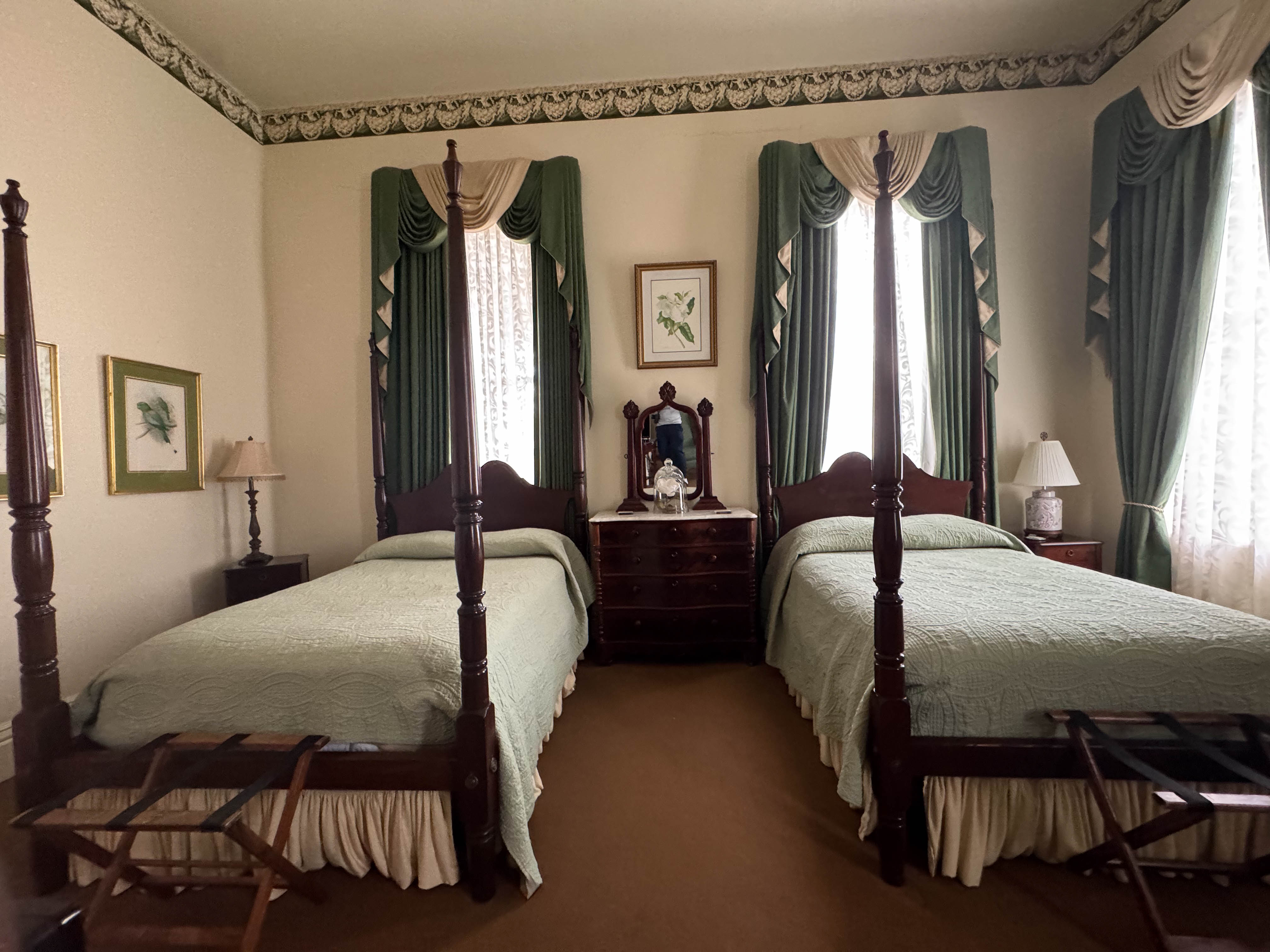 Interior of The Varina Davis Suite